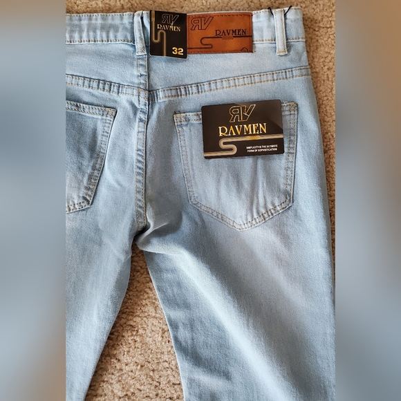 Skinny Jeans 32x32 Light Blue NWT - Picture 6 of 6